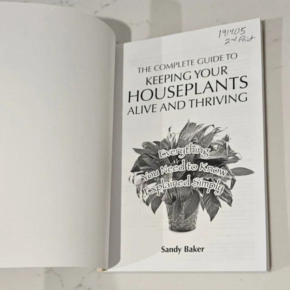 The Complete Guide to Keeping Your Houseplants Alive and Thriving Paperback Book - Picture 4 of 7